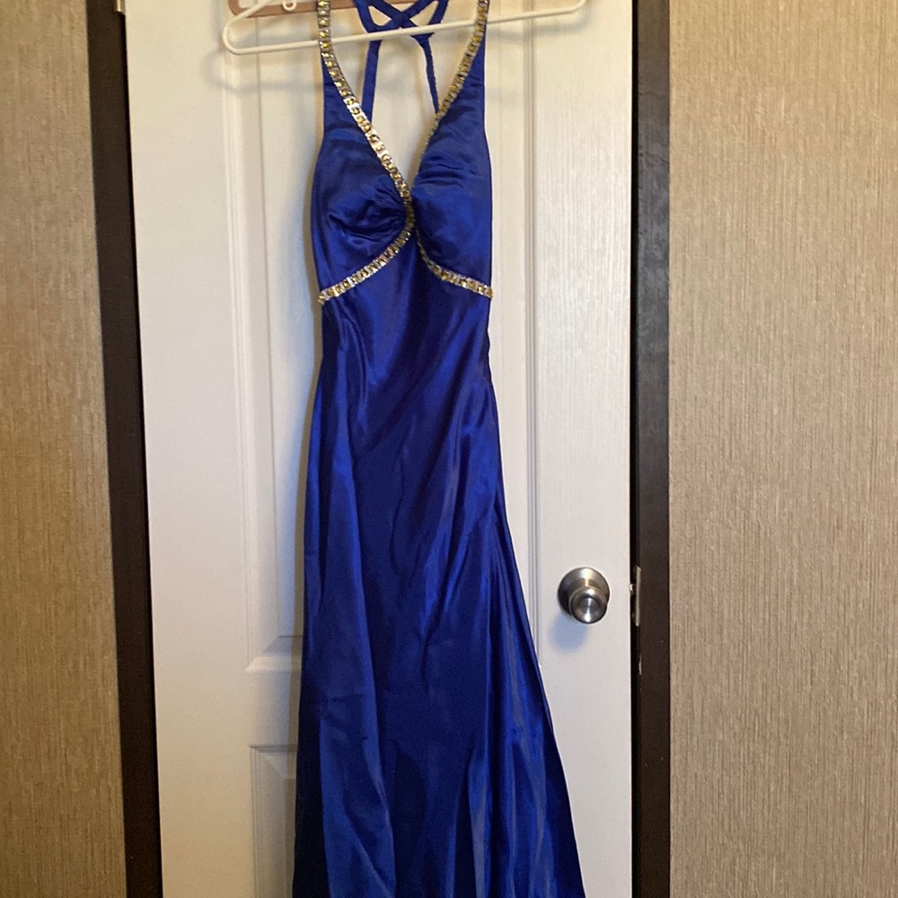 Blue prom dress